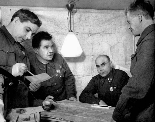 Неизвестный Сталинград. Как перевирают историю Неизвестный Сталинград. Как перевирают историю