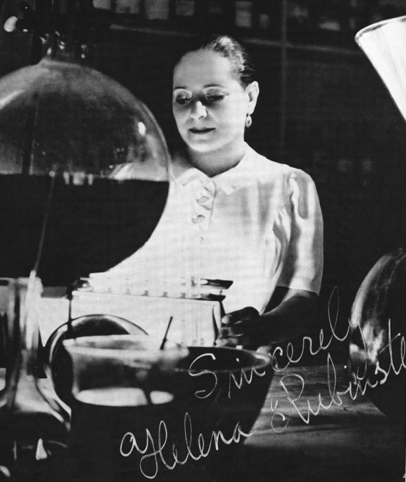 Елена Рубинштейн. Женщина, сотворившая красоту Елена Рубинштейн. Женщина, сотворившая красоту