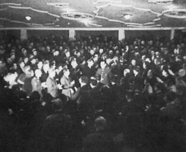 Власов против Сталина. Трагедия русской освободительной армии 1944-1945 год Власов против Сталина. Трагедия русской освободительной армии 1944-1945 год