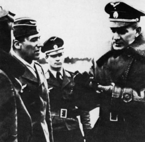 Власов против Сталина. Трагедия русской освободительной армии 1944-1945 год Власов против Сталина. Трагедия русской освободительной армии 1944-1945 год