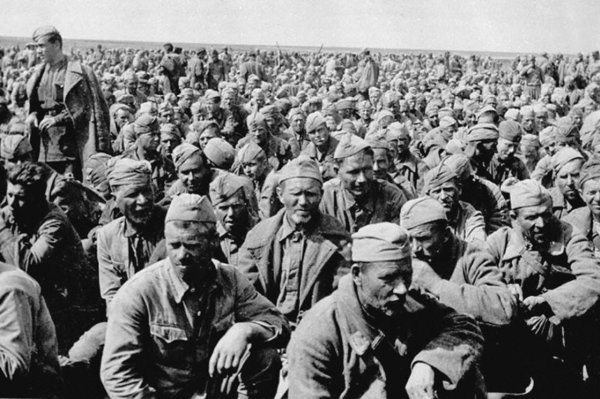 Как Черчилль развязал Вторую Мировую. Главный виновник войны Как Черчилль развязал Вторую Мировую. Главный виновник войны