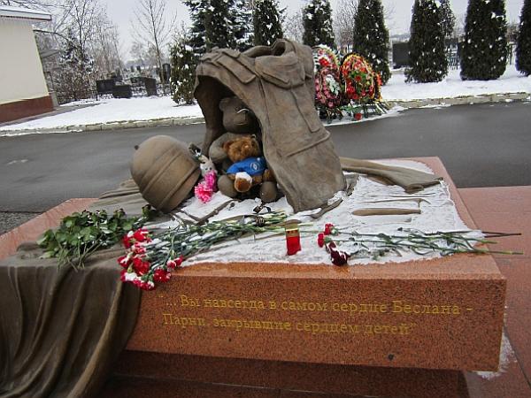 Семена распада. Войны и конфликты на территории бывшего СССР Семена распада. Войны и конфликты на территории бывшего СССР
