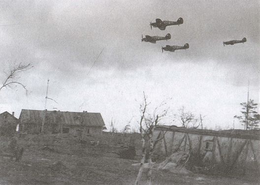 Асы над тундрой. Воздушная война в Заполярье. 1941-1944 годы Асы над тундрой. Воздушная война в Заполярье. 1941-1944 годы
