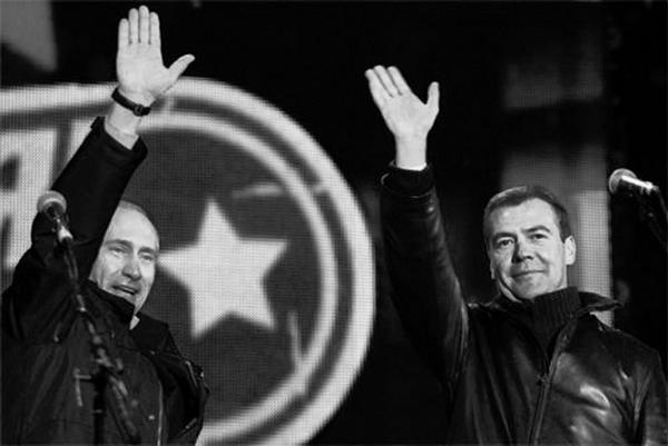История России. От Горбачева до Путина и Медведева История России. От Горбачева до Путина и Медведева