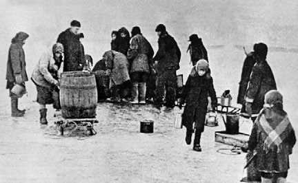 Блокада Ленинграда. Полная хроника - 900 дней и ночей Блокада Ленинграда. Полная хроника - 900 дней и ночей
