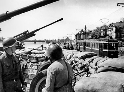Блокада Ленинграда. Полная хроника - 900 дней и ночей Блокада Ленинграда. Полная хроника - 900 дней и ночей