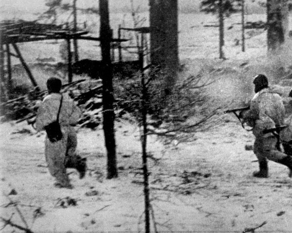 Блокада Ленинграда. Полная хроника - 900 дней и ночей Блокада Ленинграда. Полная хроника - 900 дней и ночей