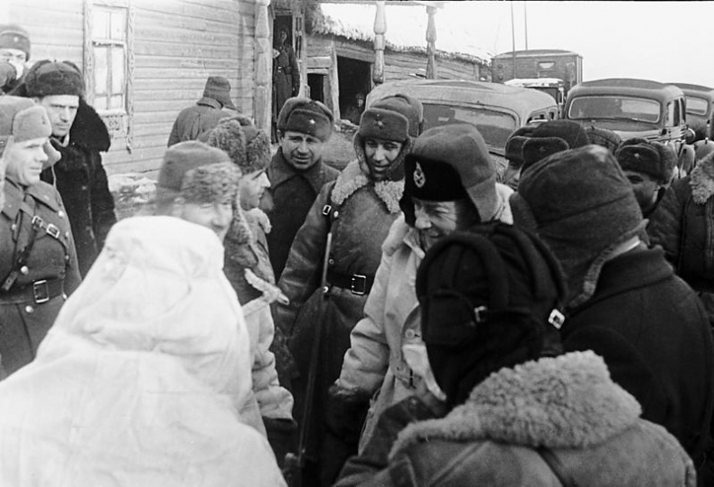 Битва за Москву. Полная хроника - 203 дня Битва за Москву. Полная хроника - 203 дня