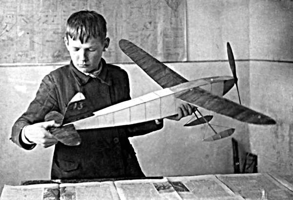 Мы дрались на истребителях Мы дрались на истребителях