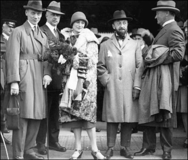 Анна Павлова. Жизнь в танце Анна Павлова. Жизнь в танце