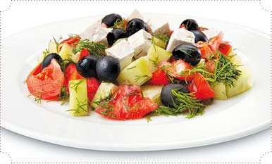 Холодные и теплые салаты. Мясные, рыбные, овощные, корейские, постные + 50 салатных заправок Холодные и теплые салаты. Мясные, рыбные, овощные, корейские, постные + 50 салатных заправок
