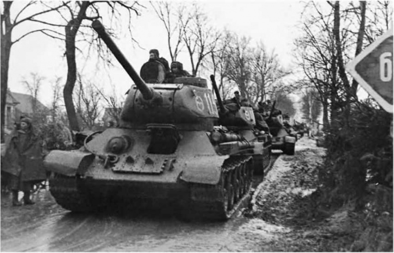 Гитлеровская машина шпионажа. Военная и политическая разведка Третьего рейха. 1933-1945 Гитлеровская машина шпионажа. Военная и политическая разведка Третьего рейха. 1933-1945