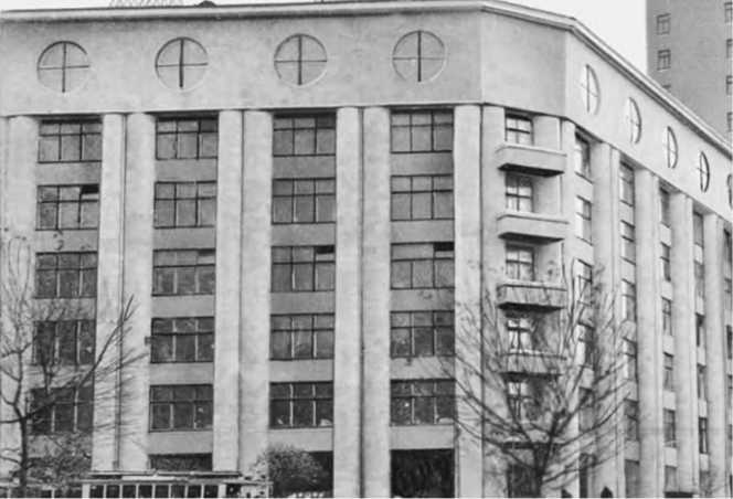 Гитлеровская машина шпионажа. Военная и политическая разведка Третьего рейха. 1933-1945 Гитлеровская машина шпионажа. Военная и политическая разведка Третьего рейха. 1933-1945