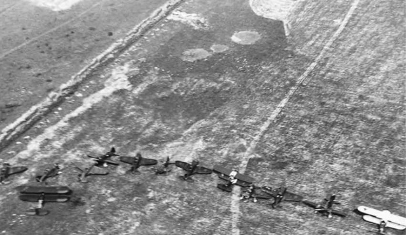 Гитлеровская машина шпионажа. Военная и политическая разведка Третьего рейха. 1933-1945 Гитлеровская машина шпионажа. Военная и политическая разведка Третьего рейха. 1933-1945