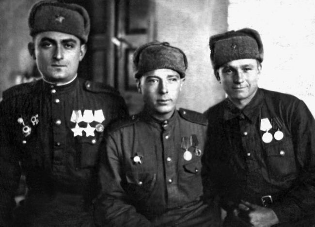 Фронтовые разведчики. "Я ходил за линию фронта" Фронтовые разведчики. "Я ходил за линию фронта"