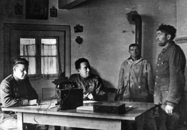 Фронтовые разведчики. "Я ходил за линию фронта" Фронтовые разведчики. "Я ходил за линию фронта"