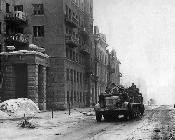 Освобождение. Переломные сражения 1943 года Освобождение. Переломные сражения 1943 года
