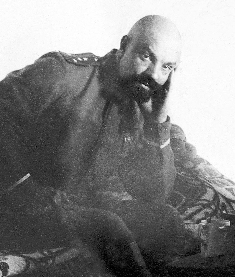 Генерал Кутепов. Гибель Старой гвардии Генерал Кутепов. Гибель Старой гвардии