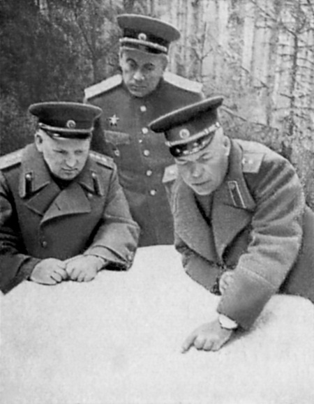 Советские танковые армии в бою Советские танковые армии в бою