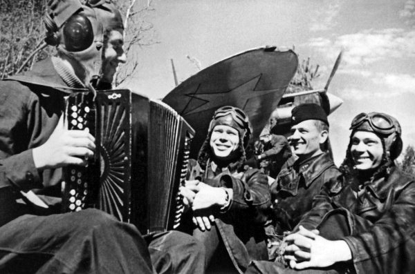 Мы сгорали заживо. Смертники Великой Отечественной Мы сгорали заживо. Смертники Великой Отечественной