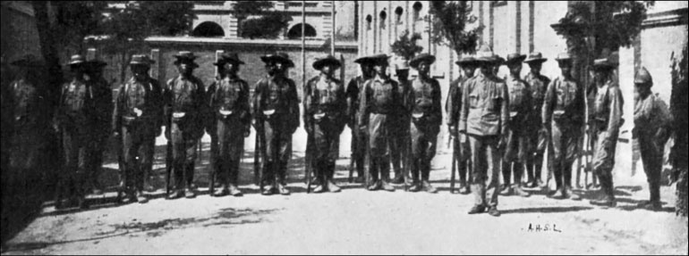 1900. Русские штурмуют Пекин 1900. Русские штурмуют Пекин