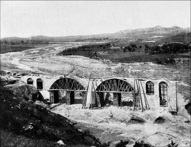 1900. Русские штурмуют Пекин 1900. Русские штурмуют Пекин