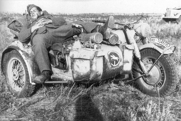 Сталинградское побоище. «За Волгой для нас земли нет!» Сталинградское побоище. «За Волгой для нас земли нет!»