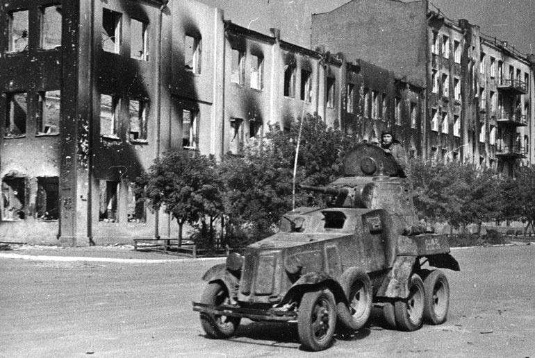 Сталинградское побоище. «За Волгой для нас земли нет!» Сталинградское побоище. «За Волгой для нас земли нет!»