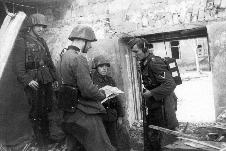 Сталинградское побоище. «За Волгой для нас земли нет!» Сталинградское побоище. «За Волгой для нас земли нет!»