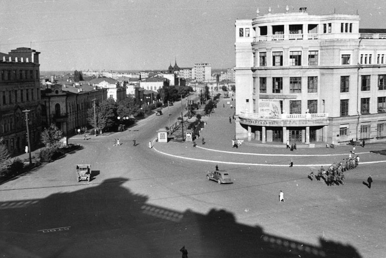 Сталинградское побоище. «За Волгой для нас земли нет!» Сталинградское побоище. «За Волгой для нас земли нет!»