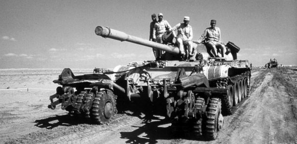 Израильские танки в бою Израильские танки в бою