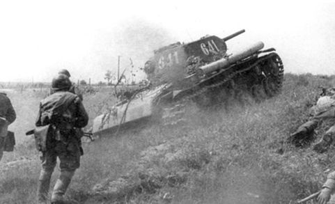 Советские танки в бою. От Т-26 до ИС-2 Советские танки в бою. От Т-26 до ИС-2
