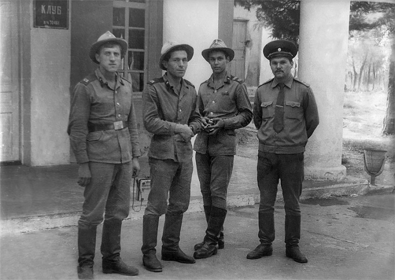 Армейские байки. Как я отдавал Священный долг в Советской армии Армейские байки. Как я отдавал Священный долг в Советской армии