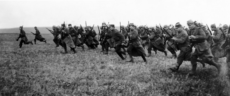 Первая мировая война. Катастрофа 1914 года Первая мировая война. Катастрофа 1914 года