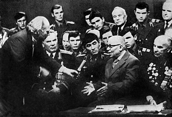СМЕРШ в тылу врага. Зафронтовая работа военной контрразведки СМЕРШ в тылу врага. Зафронтовая работа военной контрразведки