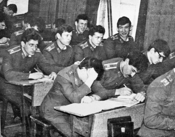 Швабра, Ленин, АКМ. Правдивые истории из жизни военного училища Швабра, Ленин, АКМ. Правдивые истории из жизни военного училища