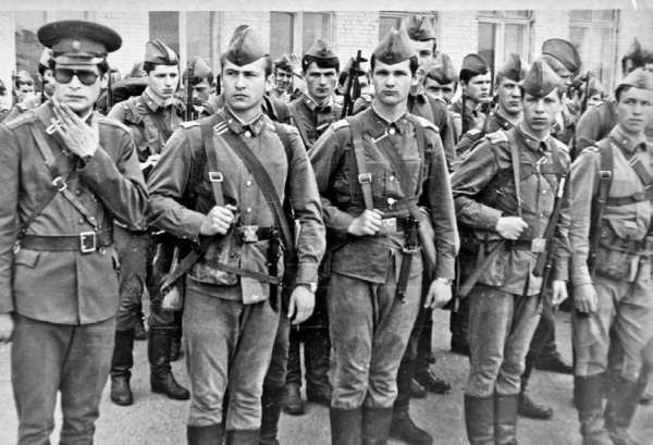 Швабра, Ленин, АКМ. Правдивые истории из жизни военного училища Швабра, Ленин, АКМ. Правдивые истории из жизни военного училища