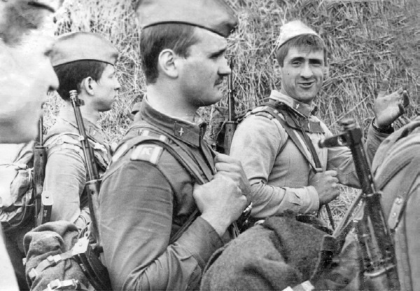 Швабра, Ленин, АКМ. Правдивые истории из жизни военного училища Швабра, Ленин, АКМ. Правдивые истории из жизни военного училища