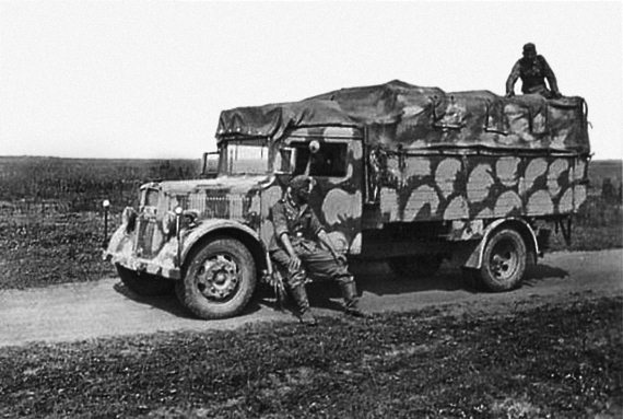 Автонашествие на СССР. Трофейные и лендлизовские автомобили Автонашествие на СССР. Трофейные и лендлизовские автомобили