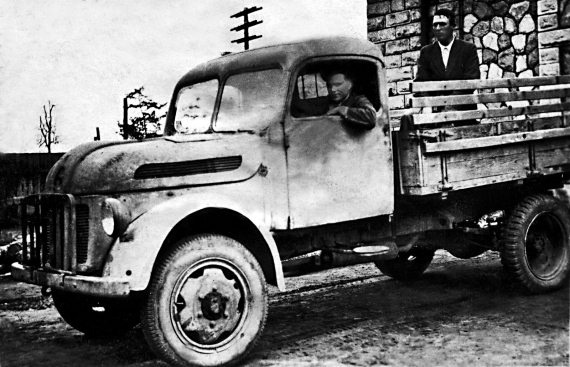Автонашествие на СССР. Трофейные и лендлизовские автомобили Автонашествие на СССР. Трофейные и лендлизовские автомобили