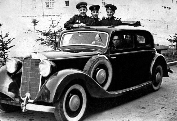 Автонашествие на СССР. Трофейные и лендлизовские автомобили Автонашествие на СССР. Трофейные и лендлизовские автомобили