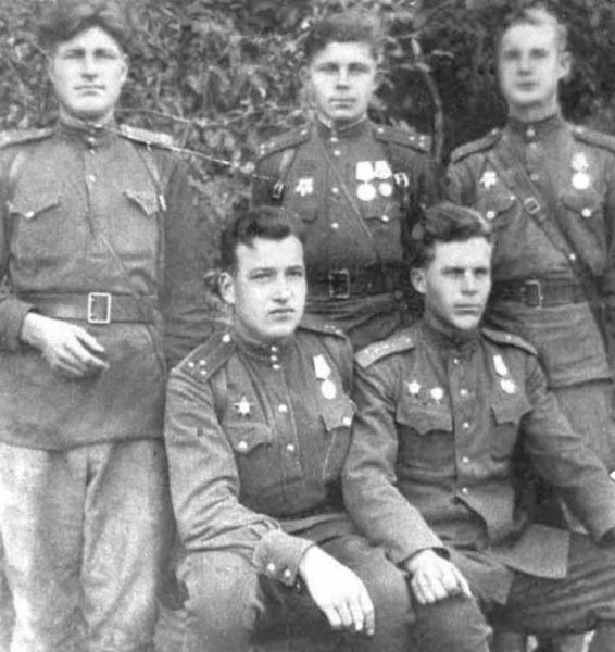 Правда о штрафбатах. Как офицерский штрафбат дошел до Берлина Правда о штрафбатах. Как офицерский штрафбат дошел до Берлина