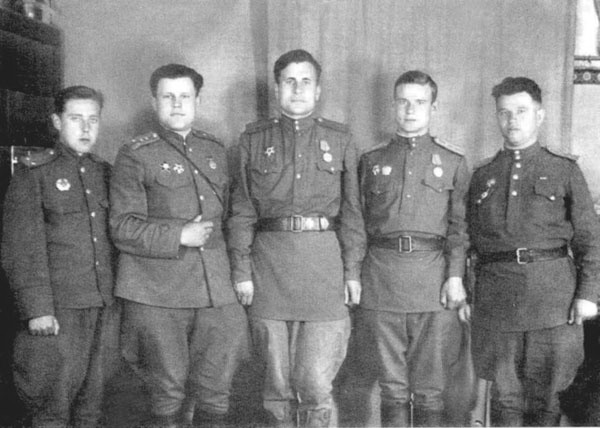 Правда о штрафбатах. Как офицерский штрафбат дошел до Берлина Правда о штрафбатах. Как офицерский штрафбат дошел до Берлина