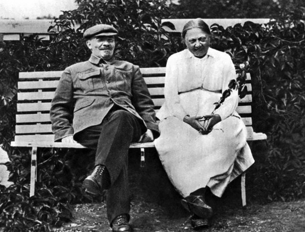 Ленин. Самая правдивая биография Ильича Ленин. Самая правдивая биография Ильича