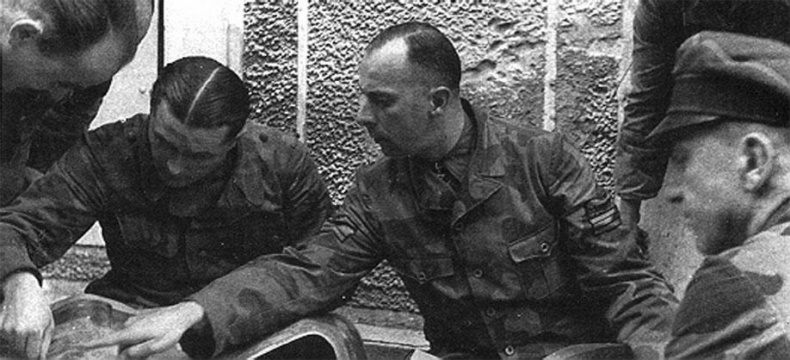 12-я танковая дивизия СС «Гитлерюгенд» 12-я танковая дивизия СС «Гитлерюгенд»