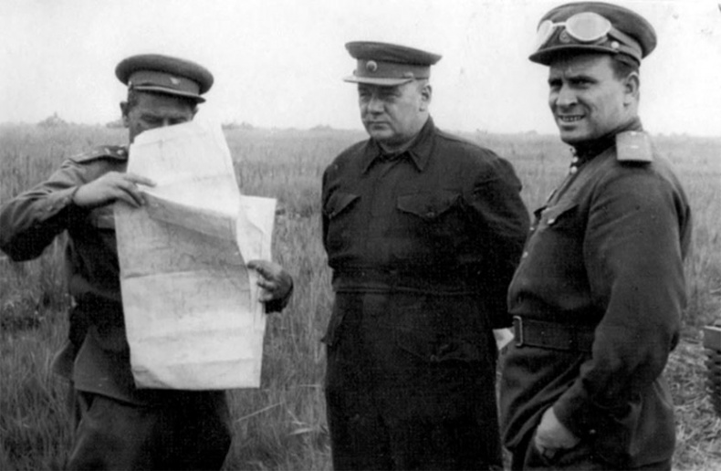 Через Гоби и Хинган Через Гоби и Хинган