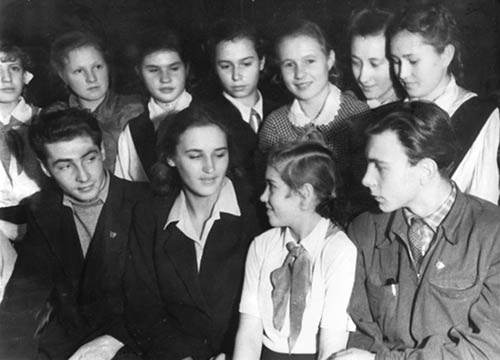 Нонна Мордюкова и Вячеслав Тихонов. Как казачка Штирлица любила Нонна Мордюкова и Вячеслав Тихонов. Как казачка Штирлица любила