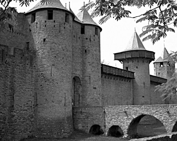 Рыцари. Полная иллюстрированная энциклопедия Рыцари. Полная иллюстрированная энциклопедия