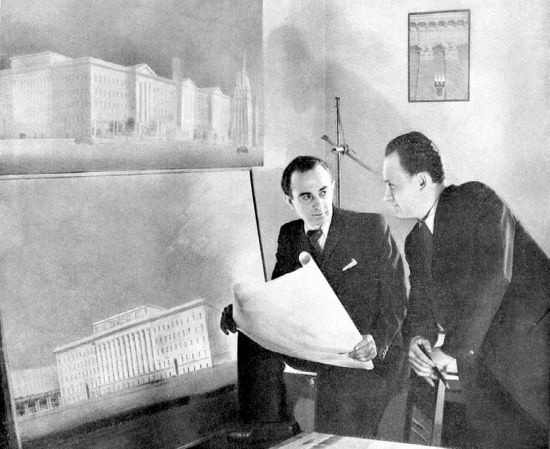 Высотки сталинской Москвы. Наследие эпохи Высотки сталинской Москвы. Наследие эпохи