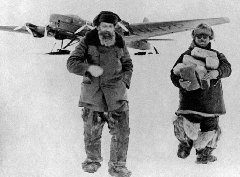 Папанинская четверка: взлеты и падения Папанинская четверка: взлеты и падения